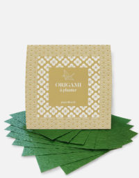 origami-facing-vert-art-diy-recycle