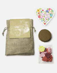 jardin-bonne-fete-maman-jardin-coeur-rouge-ete-responsable-papierfleur